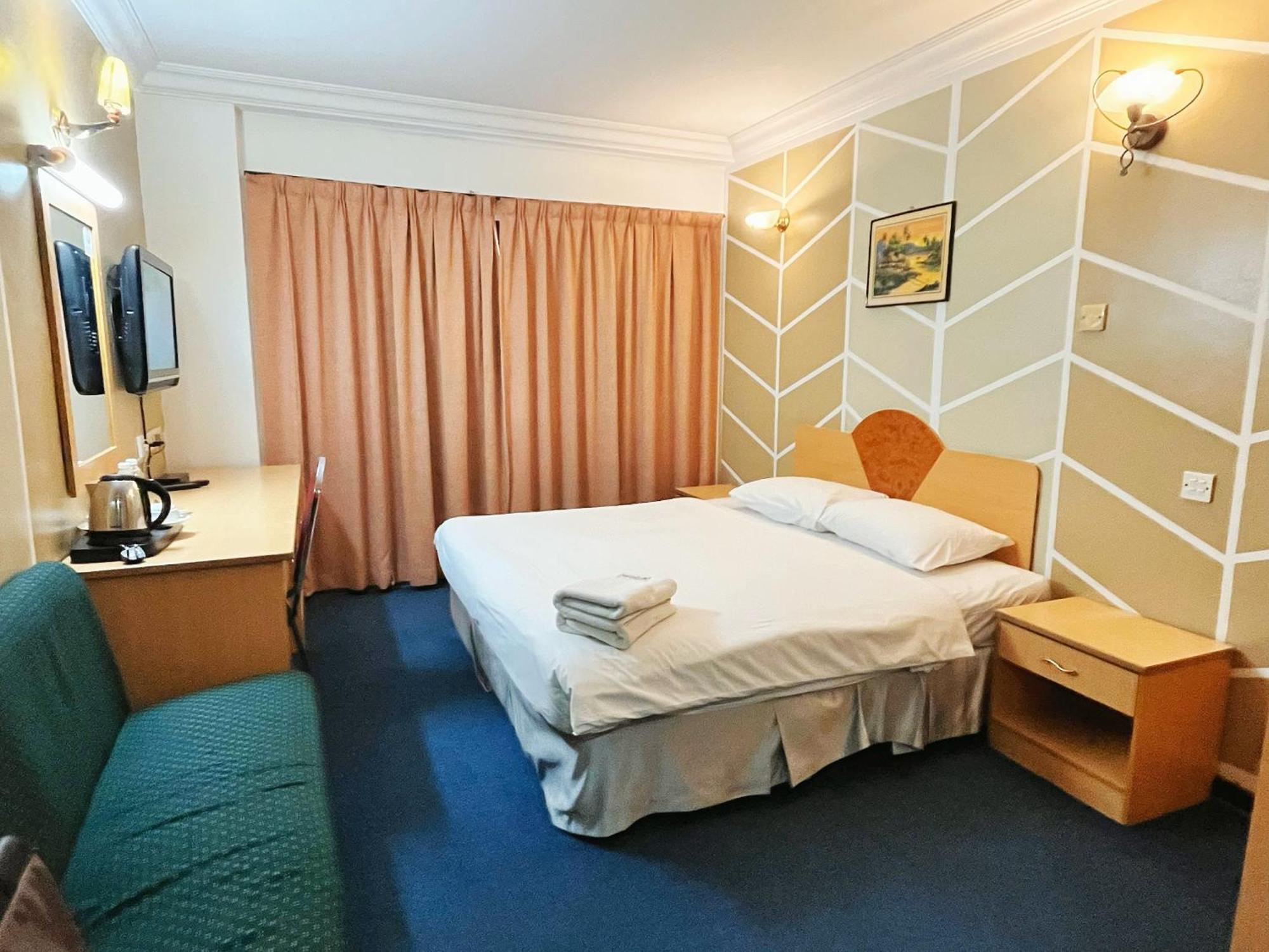 Fair Park Hotel Ipoh Buitenkant foto