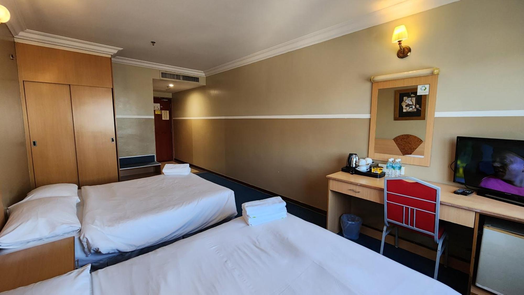 Fair Park Hotel Ipoh Buitenkant foto