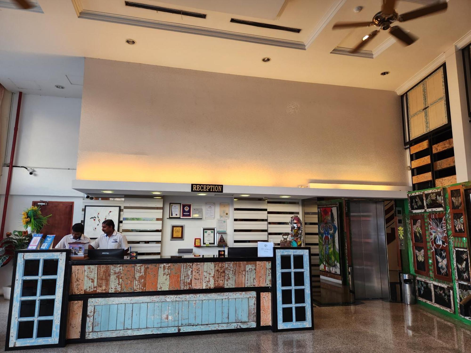 Fair Park Hotel Ipoh Buitenkant foto