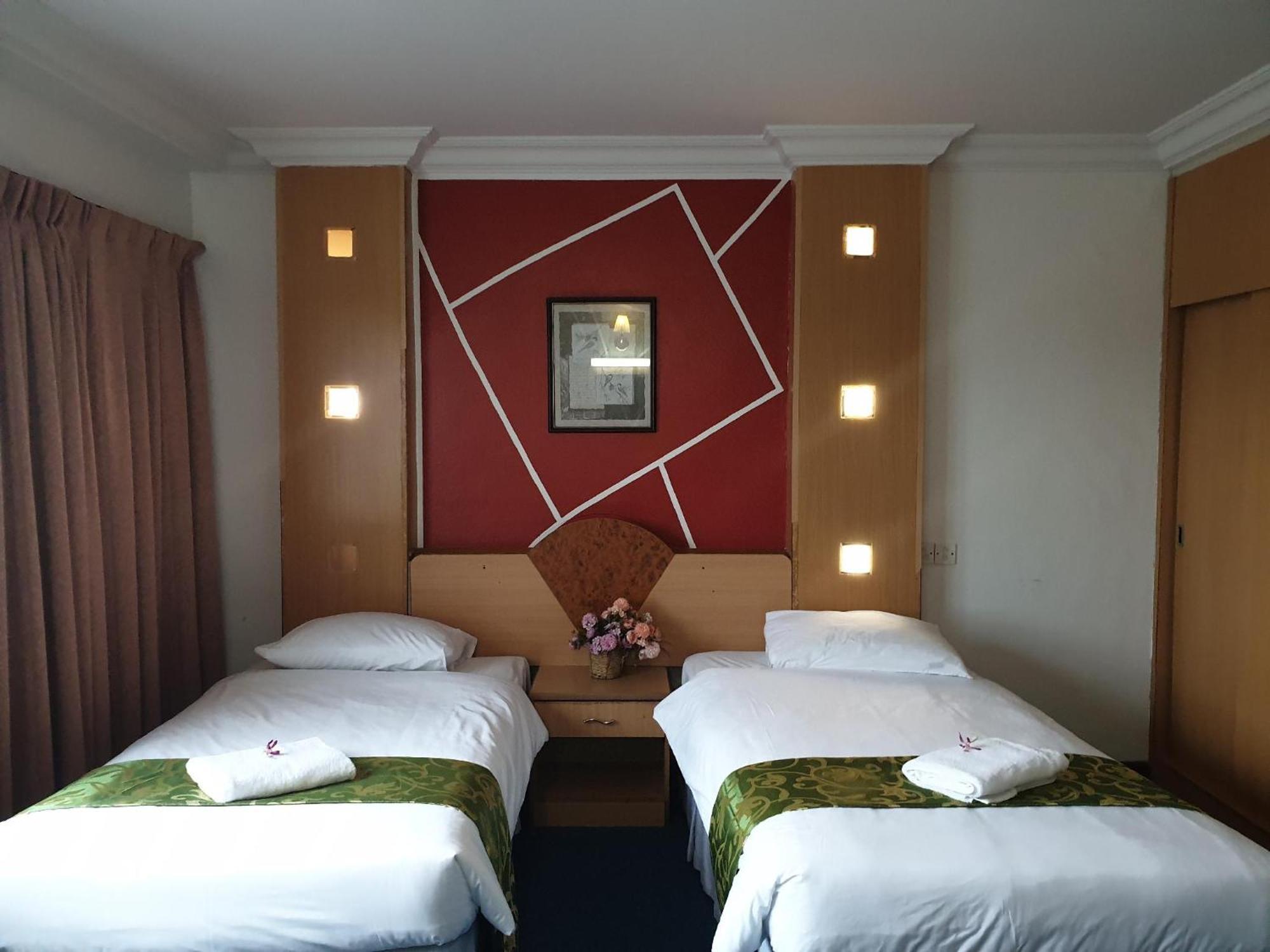 Fair Park Hotel Ipoh Buitenkant foto